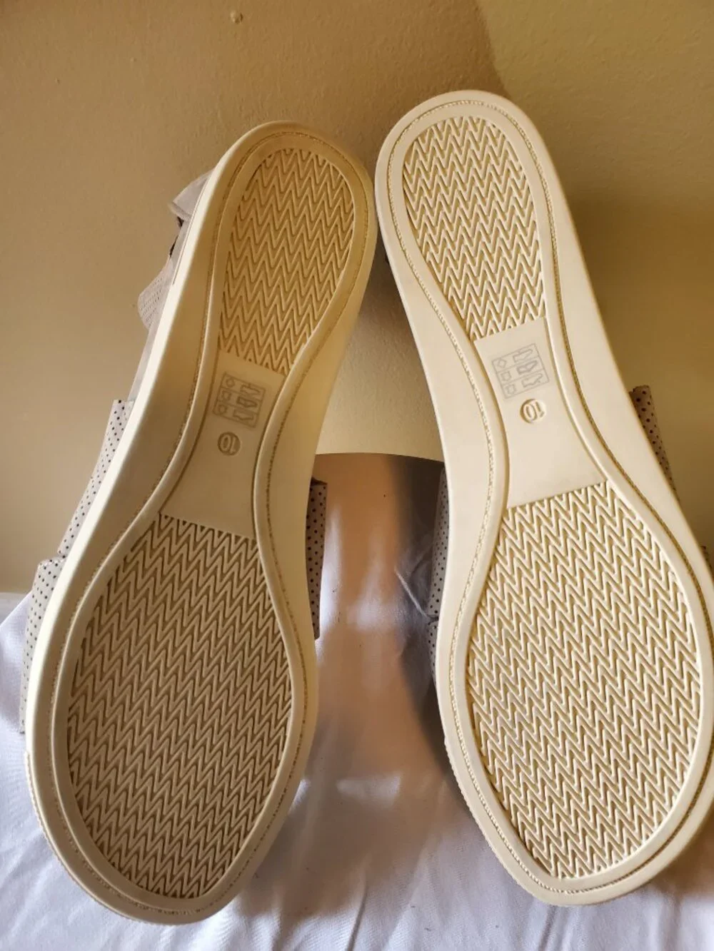 Eileen Fisher sandals